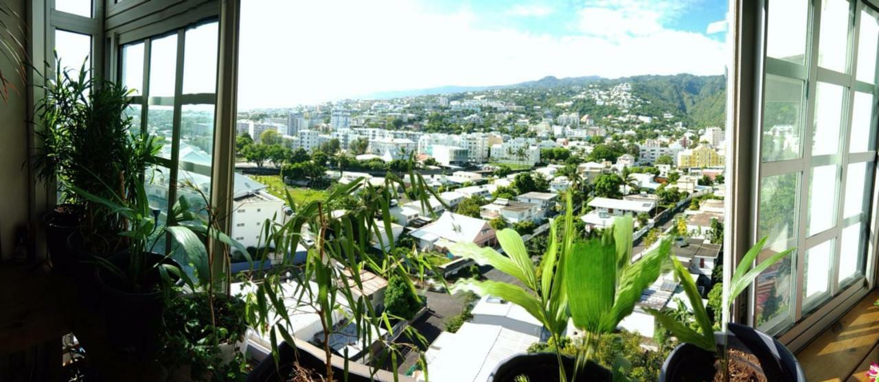 Appartamento Loft mezzanine verrière avec vue Saint-Denis Esterno foto
